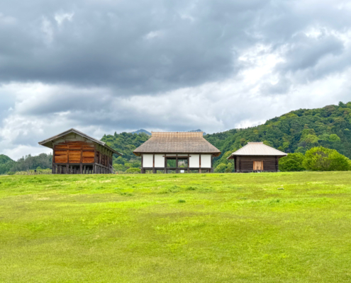 平沢官衙遺跡の復元倉庫